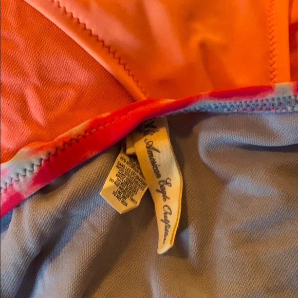 2 American Eagle bottoms size M - Picture 2 of 2